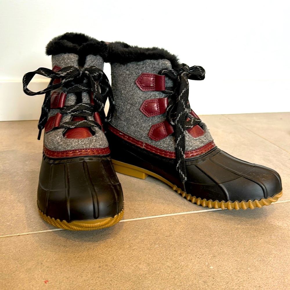 Ankle boots